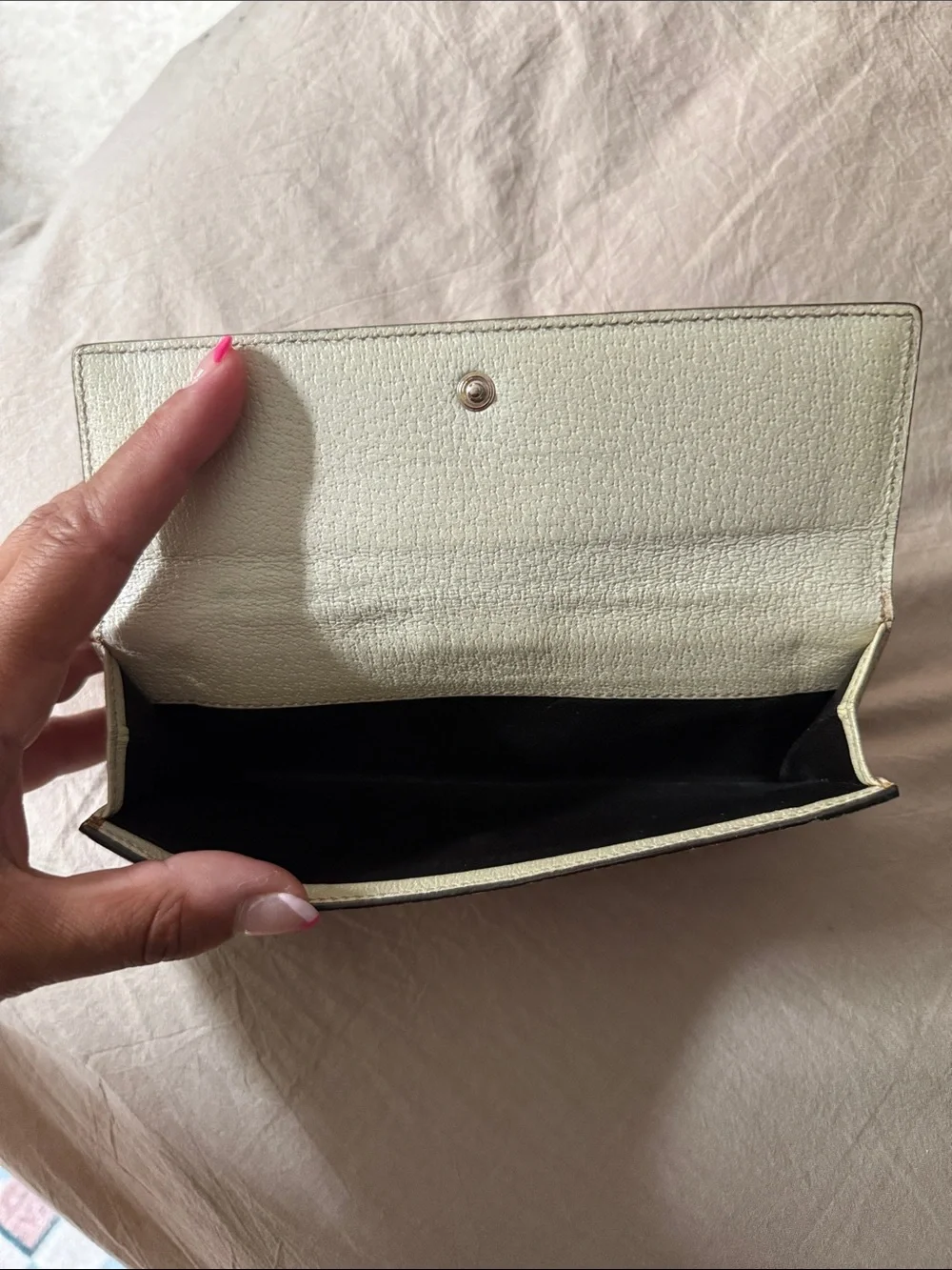 Gucci Brown GG Canvas Continental Wallet with Cream Trim - Picture 3 of 5